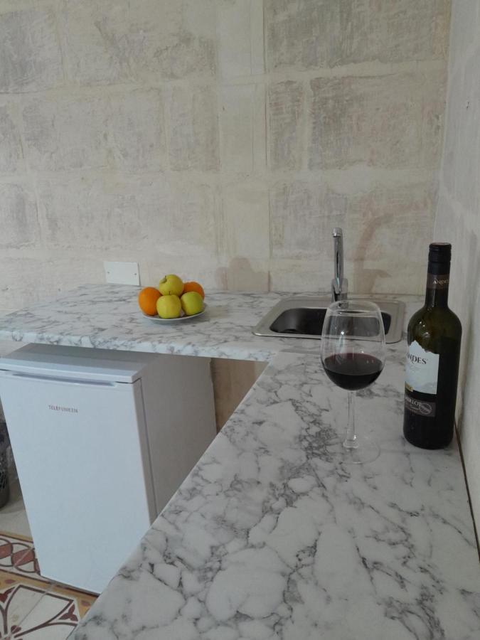 Limestone Sun Sliema Kültér fotó
